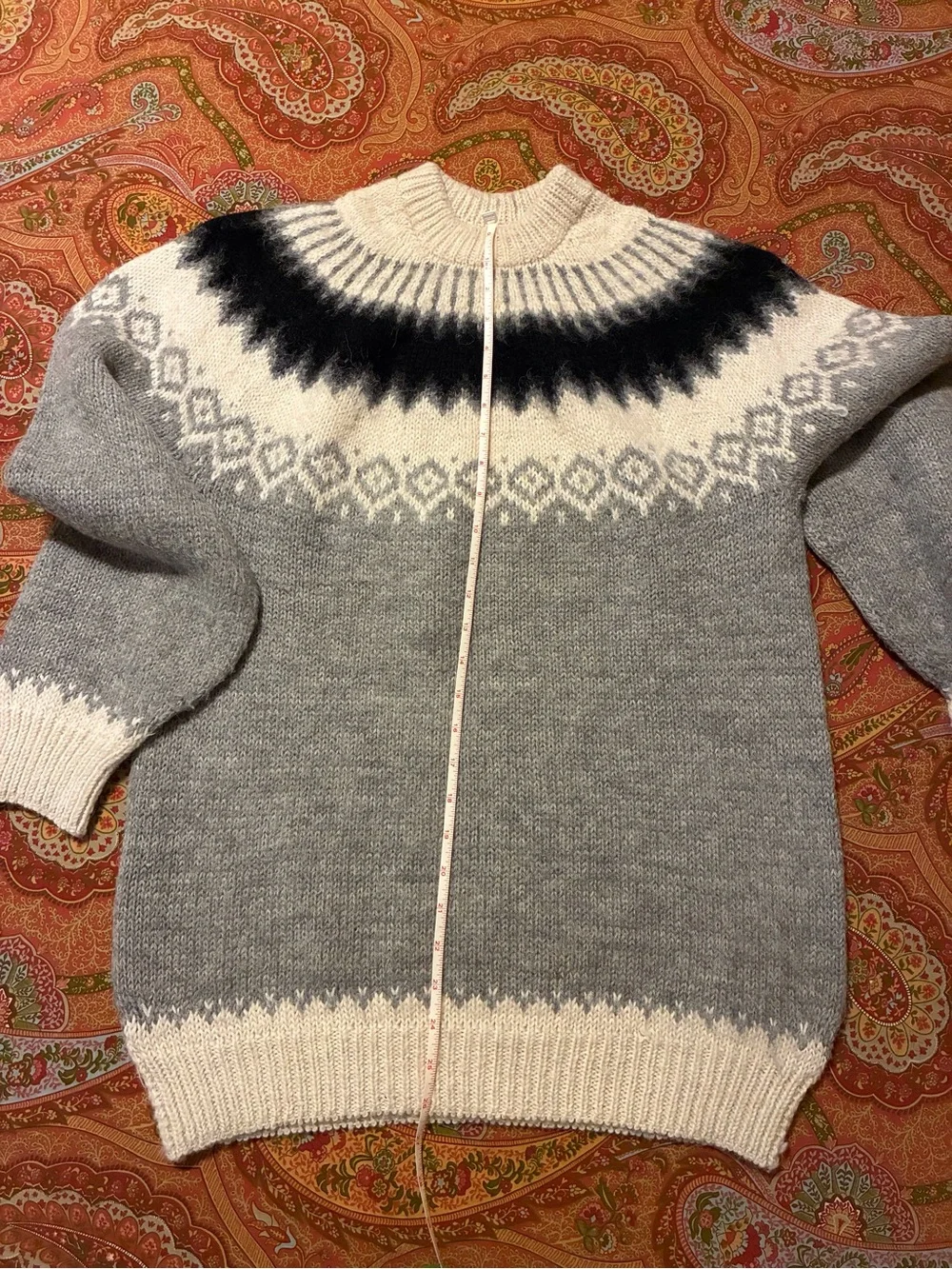 Classic Gray & Cream Nordic Knit Sweater - Unbranded